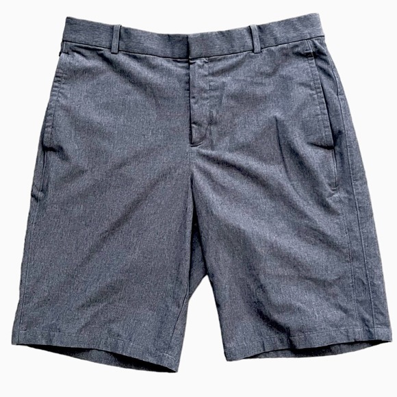 Nike Shorts Men Size Medium Golf Dri-Fit Hybrid Flex Flat-Front Chino AJ5495-015 - Picture 1 of 4